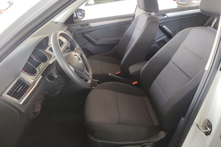 大众 2019款 改款 宝来·传奇 1.5L 自动时尚型 国VI中控内饰19