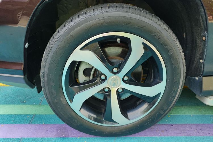 比亚迪S7 2015款 2.0T 自动尊贵型车身外观6001