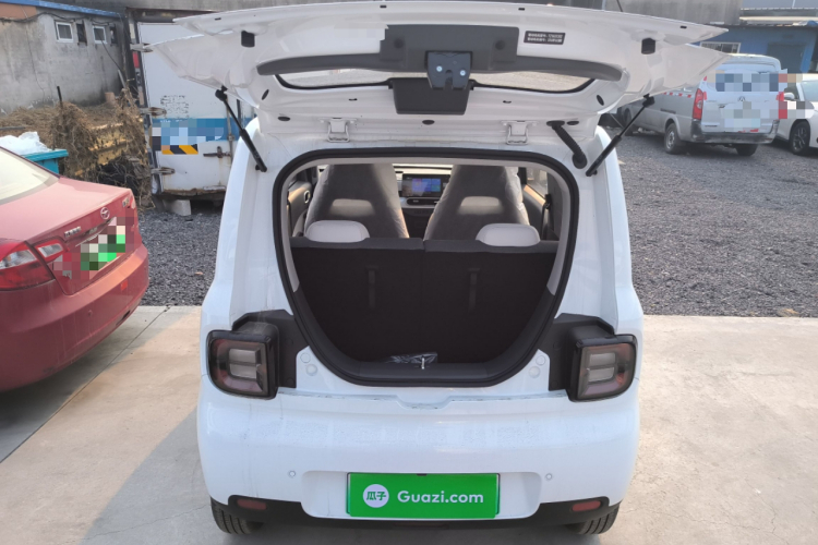 吉利银河 熊猫 2025款 210km 元气熊机舱底盘23