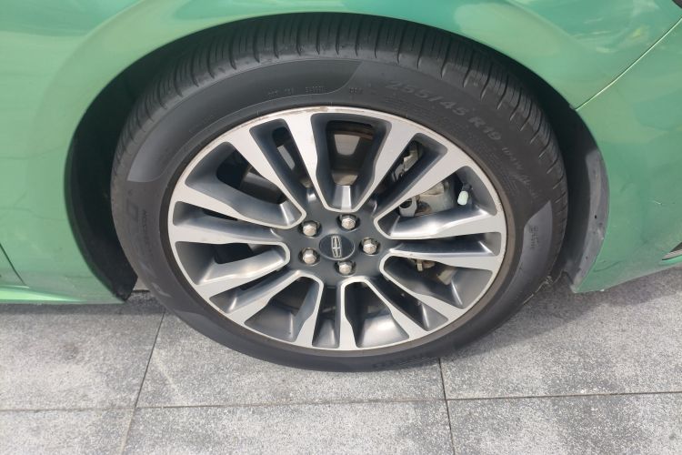 林肯大陆 2020款 2.0T 两驱MONO限量尊耀版 MONO BLACK车身外观10