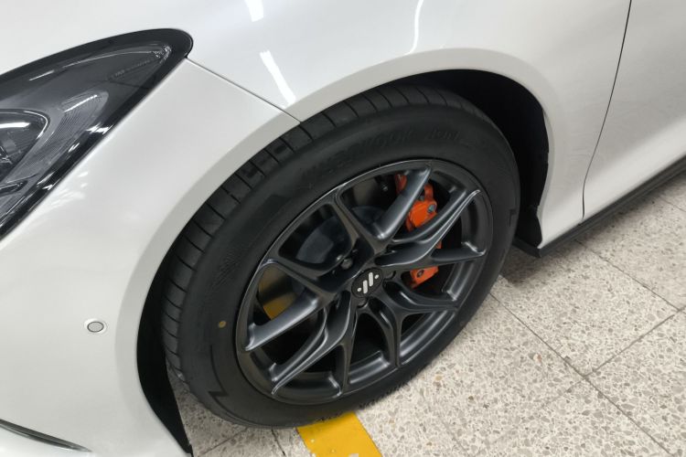 智己汽车 智己L6 2024款 Max 超强性能版车身外观6007