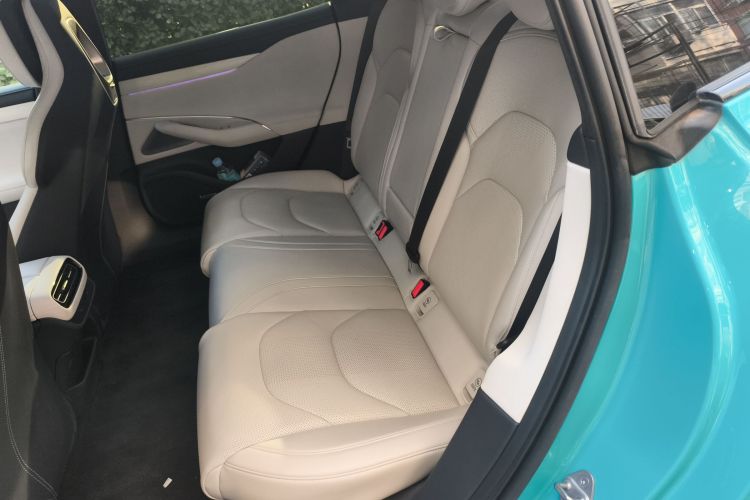 小米汽车 小米SU7 2024款 四驱超长续航高阶智驾Max版中控内饰7004