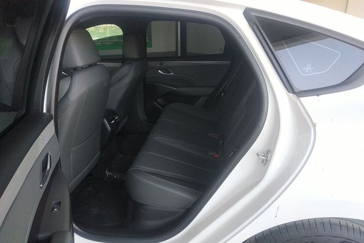 比亚迪 秦PLUS 2025款 DM-i 智驾版 55KM领先型中控内饰21