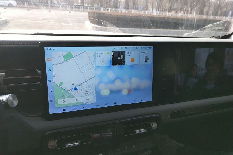 北京越野BJ40增程 2025款 进阶版中控内饰16