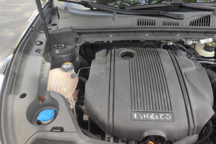 领克03 2022款 1.5TD DCT劲Pro局部细节9006