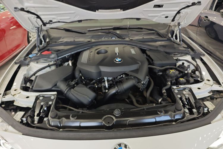 宝马3系 2018款 320Li 时尚型机舱底盘24