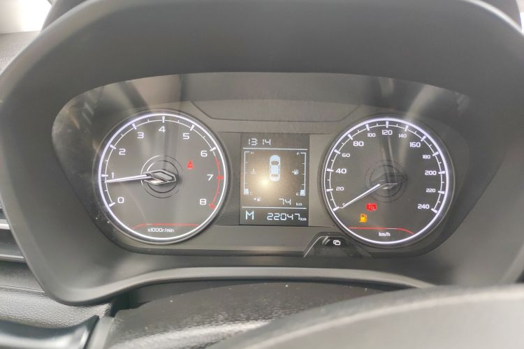 吉利汽车 远景X3 2021款 PRO 1.5L 手动精英型中控内饰14