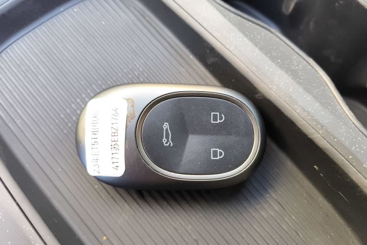 蔚来ET5T 2023款 75kWh Touring中控内饰7001