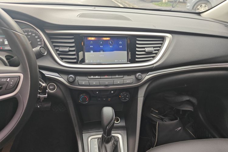 别克 英朗 2021款 改款 典范 1.5L 自动精英型局部细节16