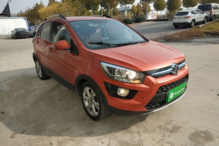 北汽新能源EX 2018款 EX360 新尚版车身外观6002