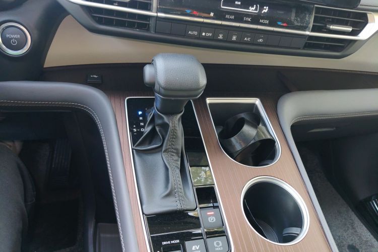 丰田 赛那SIENNA 2024款 2.5L混动 舒适版局部细节18