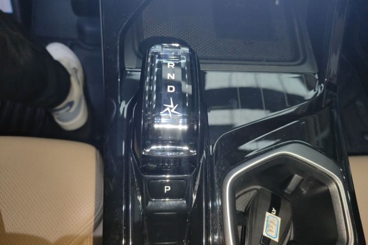 吉利汽车 博越L 2023款 2.0TD DCT旗舰型局部细节18