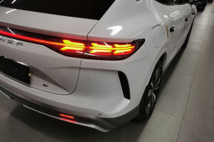 腾势N7 2023款 超长续航版车身外观6006