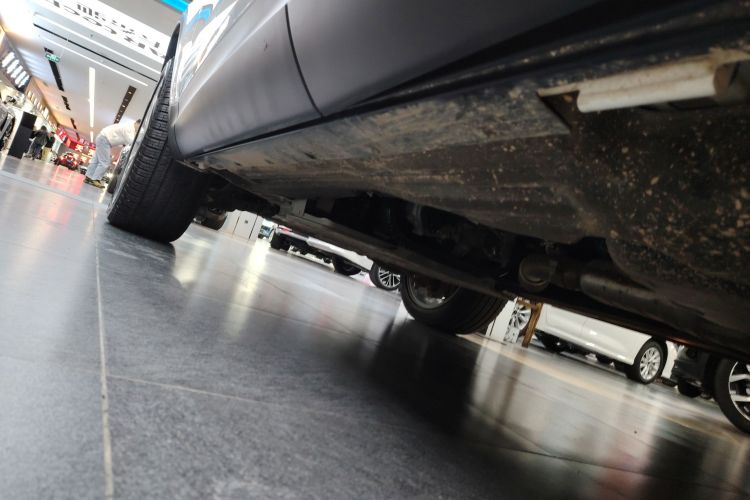 路虎 发现 2024款 360PS S局部细节9002