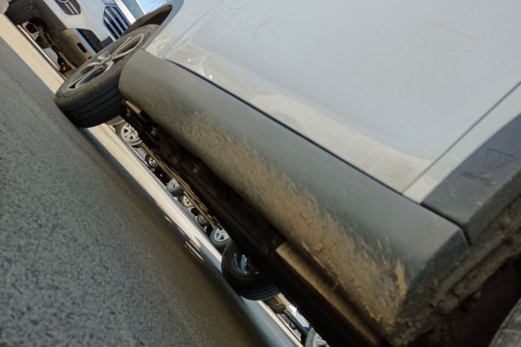 奇瑞新能源 小蚂蚁 2021款 20万蚁粉款 才气版 三元锂 301km局部细节9001