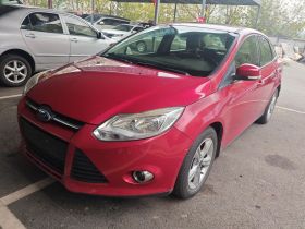 福特 福克斯 2012款 三厢 1.6L 手动风尚型