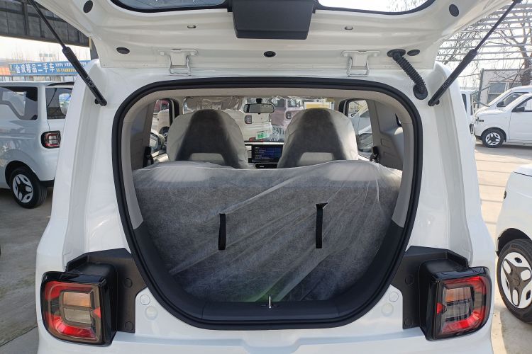 吉利银河 熊猫 2025款 210km 元气熊局部细节23