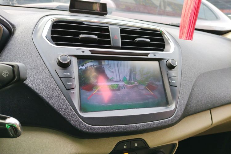 福特 福睿斯 2017款 改款 1.5L 手动舒适型中控内饰16