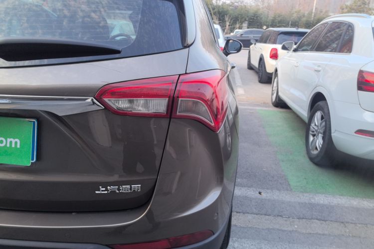 别克 昂科威 2018款 20T 两驱精英型车身外观6006