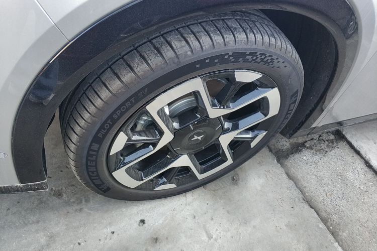 小鹏G7 2025款 702 超长续航 Max车身外观6007