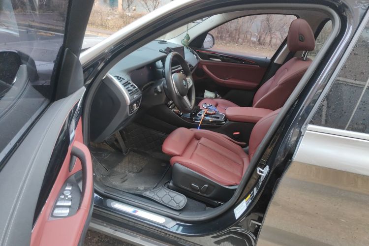 宝马iX3 2024款 领先型中控内饰20