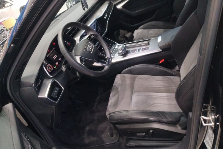 奥迪A6L 2021款 40 TFSI 豪华动感型中控内饰19