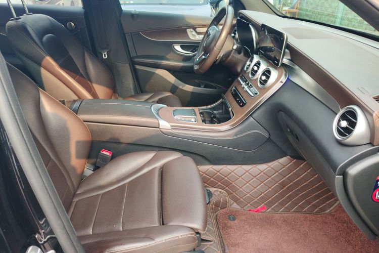 奔驰GLC 2022款 改款 GLC 300 L 4MATIC 动感型局部细节41