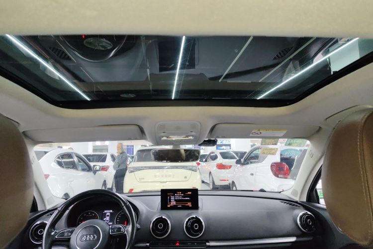 奥迪A3 2015款 Limousine 35 TFSI 百万纪念舒享型局部细节22