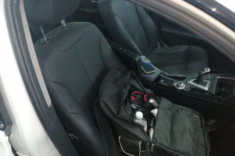 宝马3系 2017款 320Li M运动型中控内饰41