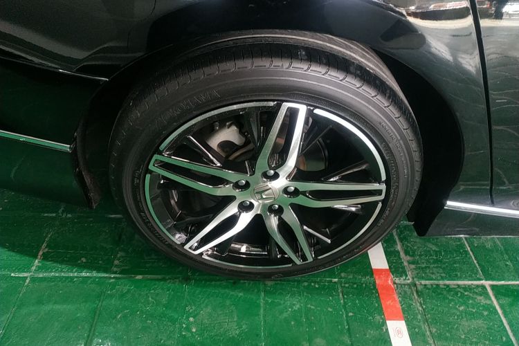 本田 雅阁 2022款 260TURBO 幻夜·尊贵版车身外观6003