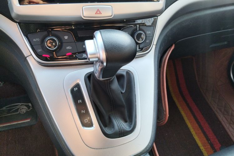 哈弗M6 2019款 1.5T DCT两驱超值版 国VI中控内饰18