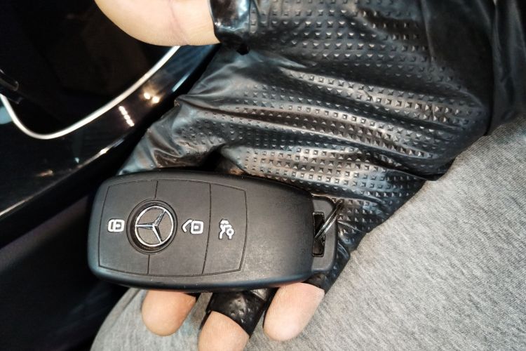 奔驰C级 2021款 C 260 星耀臻藏版中控内饰7001