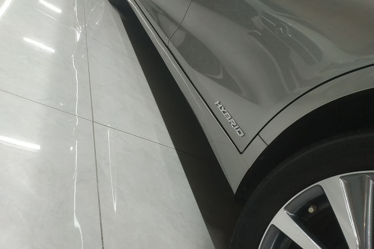 雷克萨斯ES 2020款 300h 卓越版局部细节9002