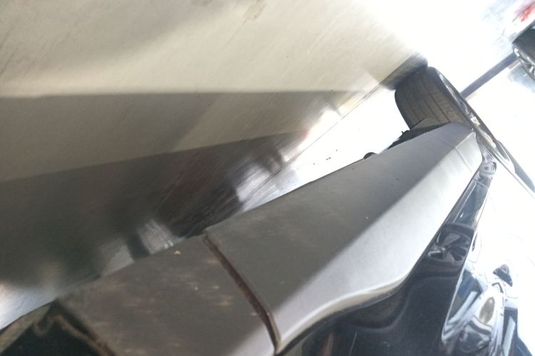 丰田 RAV4荣放 2023款 双擎 2.5L E-CVT两驱精英版局部细节9001