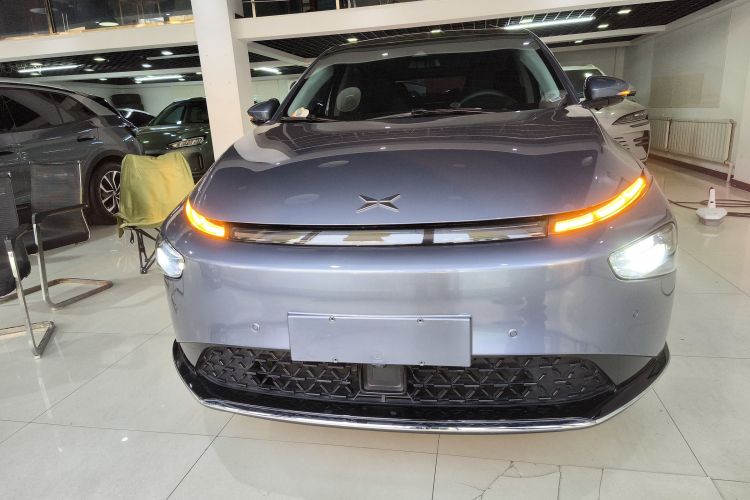 小鹏G3 2022款 G3i 460N车身外观2