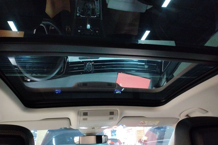 大众 迈腾 2023款 200万辆纪念版 330TSI DSG豪华型局部细节22