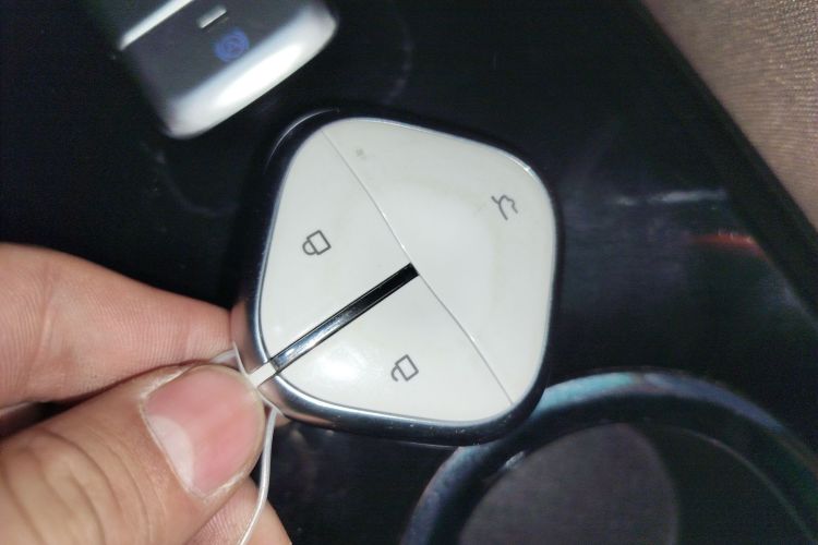 五菱汽车 五菱缤果 2023款 333km 灵犀互联+款中控内饰11