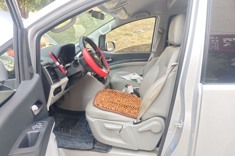 江淮瑞风 瑞风M4 2020款 2.0CTI 柴油 手动劲享型 国VI中控内饰21