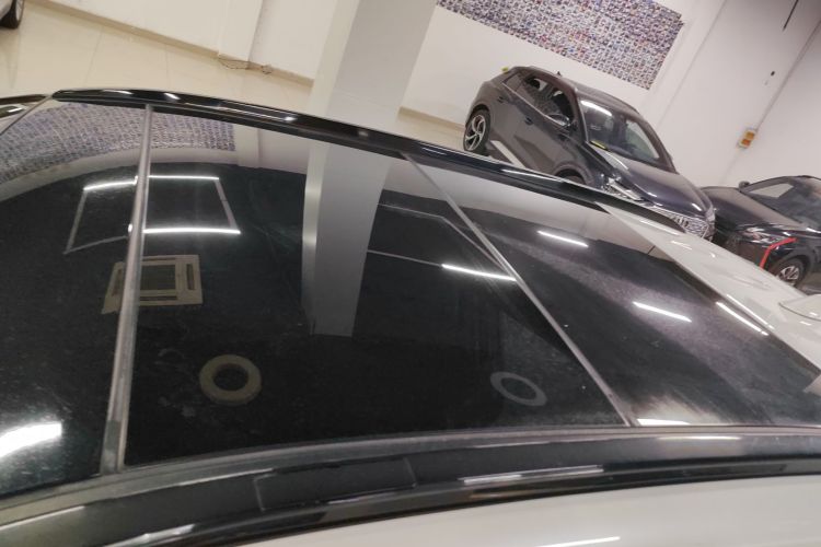 丰田 RAV4荣放 2020款 双擎 2.5L E-CVT四驱旗舰版局部细节57