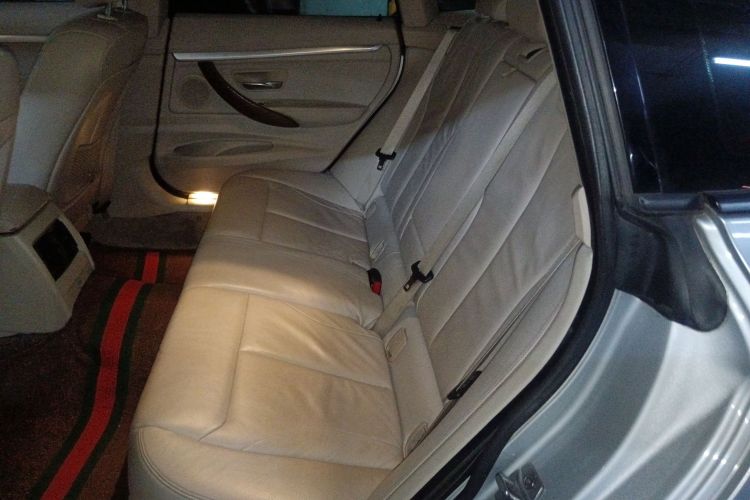 宝马3系GT 2013款 320i 风尚设计套装中控内饰7004