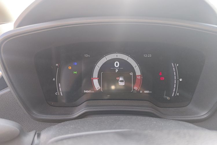 丰田 雷凌 2023款 TNGA 1.5L CVT进取版中控内饰14