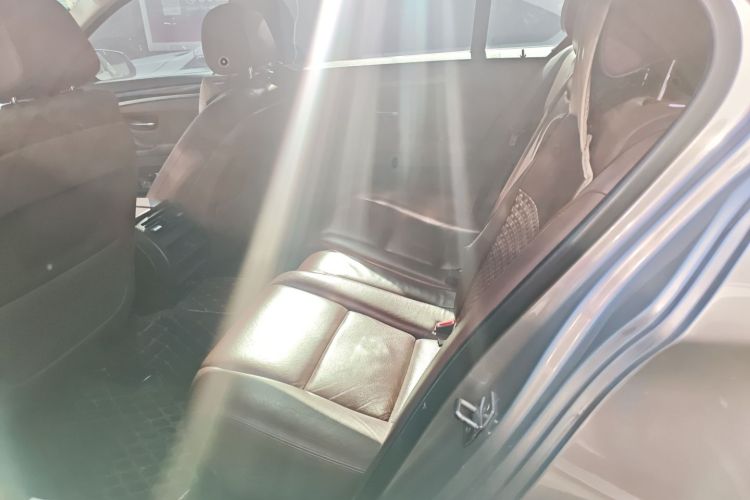 宝马5系 2017款 520Li 典雅型中控内饰7004