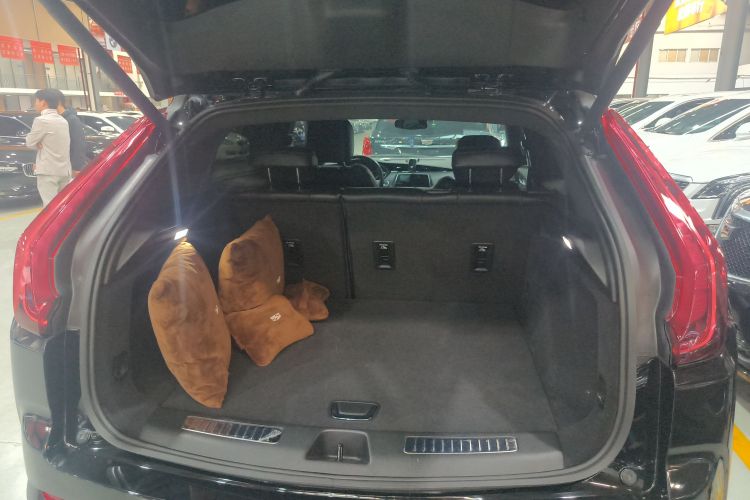 凯迪拉克XT4 2022款 28T 两驱豪华型局部细节23