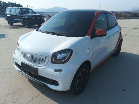 smart forfour 2016款 1.0L 52千瓦激情版