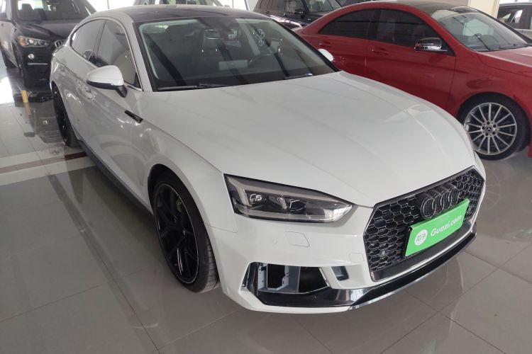 奥迪A5 2017款 Sportback 45 TFSI quattro 运动型车身外观3
