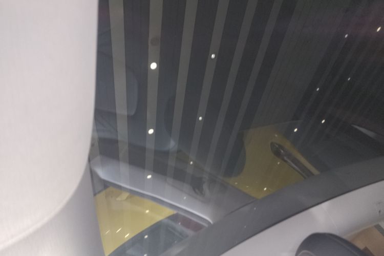 特斯拉 Model Y 2021款 长续航全轮驱动版中控内饰22