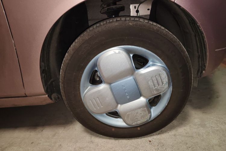 吉利银河 2024款 熊猫mini 200km 耐力熊车身外观6007