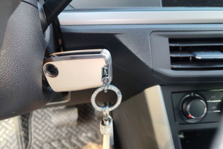 大众 Polo 2023款 改款 Plus 1.5L 自动纵情乐活版中控内饰11