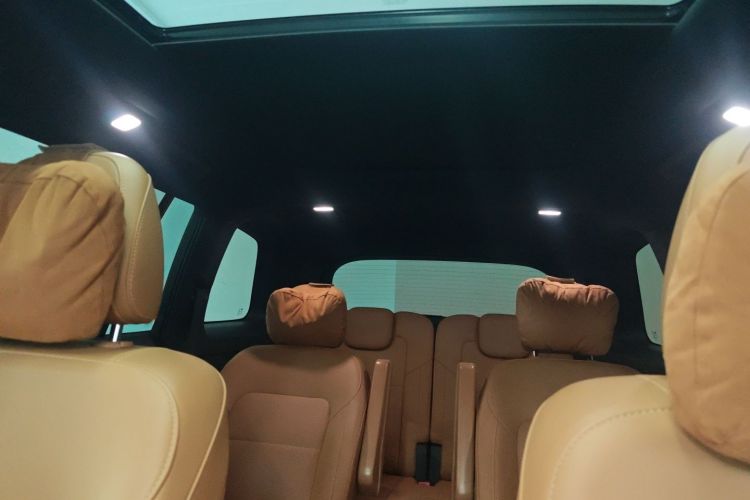 理想汽车 理想ONE 2021款 增程6座版中控内饰22