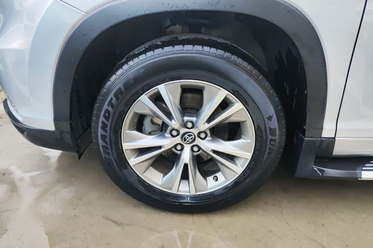 丰田 汉兰达 2017款 2.0T 两驱精英版 5座车身外观6007